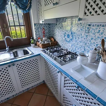 Sleeps 11 Pool Air Con Wifi Maratea