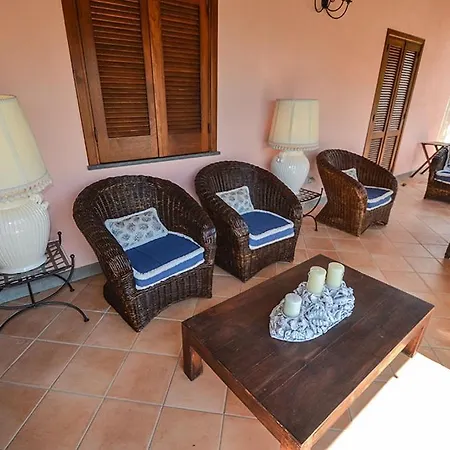 Sleeps 11 Pool Air Con Wifi