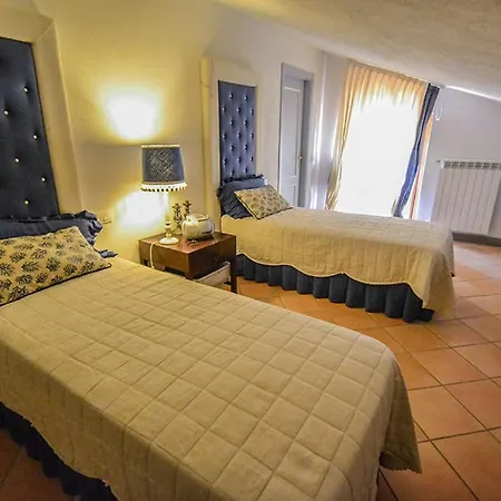 Sleeps 11 Pool Air Con Wifi Maratea