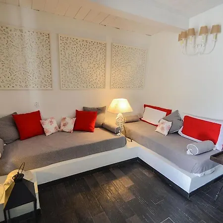 Sleeps 11 Pool Air Con Wifi * Maratea
